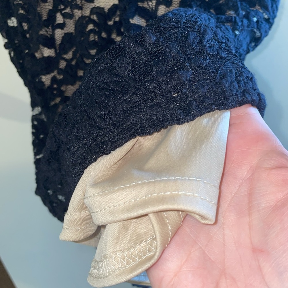 Black and tan lace Boohoo size 6 dress - Picture 2 of 5
